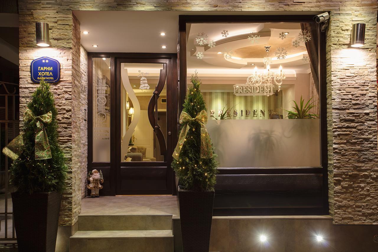 Garni Hotel President De Luxe Крагуевац Экстерьер фото
